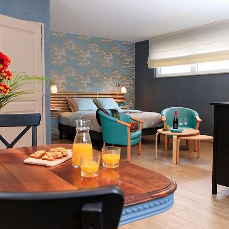 Gite Du Vieux Saule 1 Gite Avec Spa Privatif Pour 2 Personnes 1 Suite Familiale Sans Spa Vieil-Hesdin Bagian luar foto