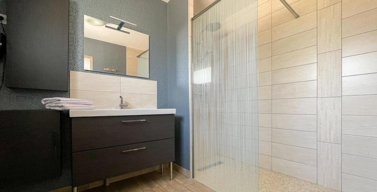 Gite Du Vieux Saule 1 Gite Avec Spa Privatif Pour 2 Personnes 1 Suite Familiale Sans Spa Vieil-Hesdin Bagian luar foto