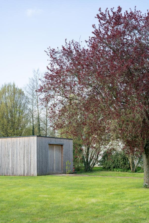 Gite Du Vieux Saule 1 Gite Avec Spa Privatif Pour 2 Personnes 1 Suite Familiale Sans Spa Vieil-Hesdin Bagian luar foto