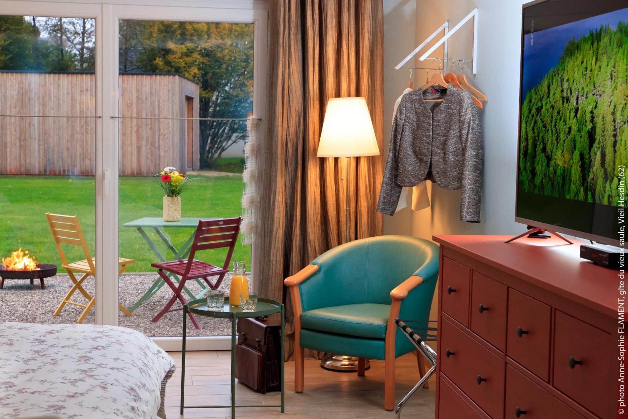 Gite Du Vieux Saule 1 Gite Avec Spa Privatif Pour 2 Personnes 1 Suite Familiale Sans Spa Vieil-Hesdin Bagian luar foto